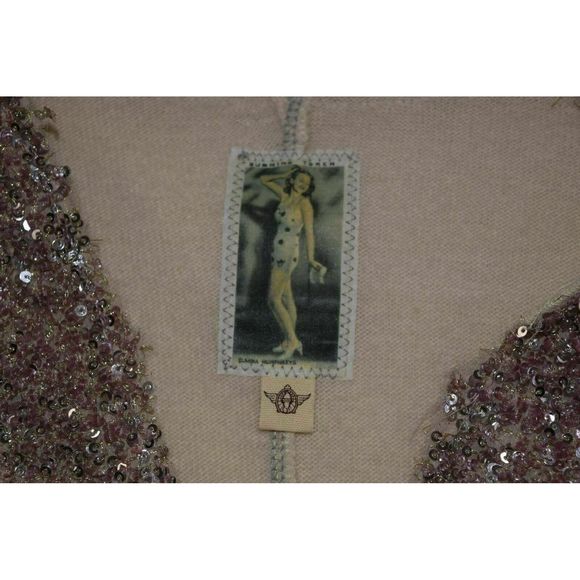 Burning Torch Cashmere Sweater sz M Made in USA - Picture 4 of 12